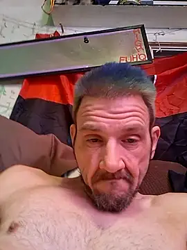 Snapshot of gettinit2wice chatting on 02-21-26, 02:08 gettinit2wice online show from 02-21-26, 02:08