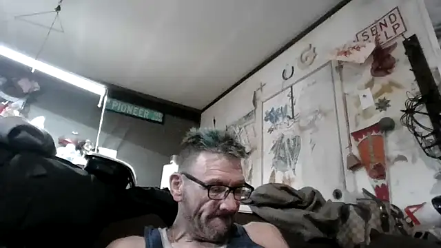 gettinit2wice online show from 10-18-25, 08:05