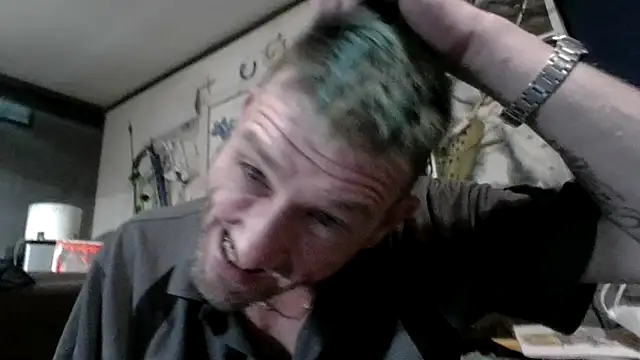 gettinit2wice online show from 10-17-25, 03:43