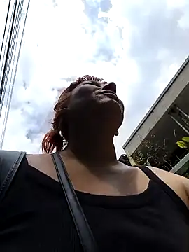 florecita9 online show from 12-19-25, 05:26