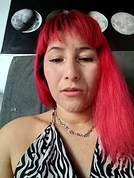 Snapshot of florecita9 chatting on 06-17-26, 05:23 florecita9 online show from 06-17-26, 05:23