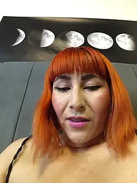 florecita9 online show from 10-31-25, 05:09