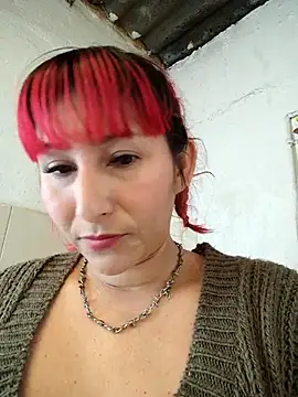 Snapshot of florecita9 chatting on 07-18-26, 04:48 florecita9 online show from 07-18-26, 04:48