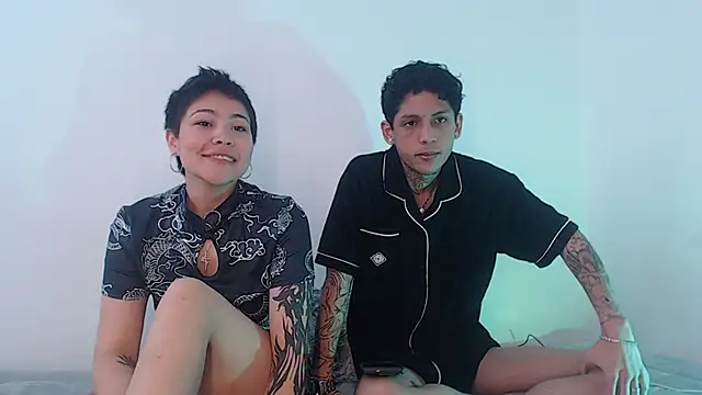 Snapshot of Sebas_And_Mila chatting on 09-17-25, 04:31 Sebas And Mila online show from 09-17-25, 04:31