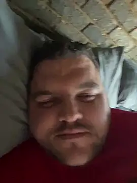 Snapshot of Mikey-HH chatting on 12-30-24, 04:18 Mikey-HH online show from 12-30-24, 04:18