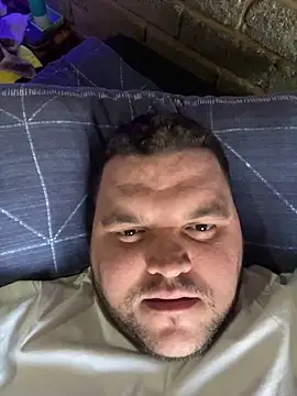 Snapshot of Mikey-HH chatting on 12-05-24, 04:17 Mikey-HH online show from 12-05-24, 04:17