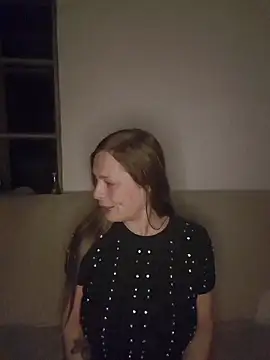 katiestevens online show from 12-17-25, 10:59