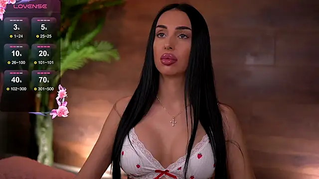 KairaAndrews online show from 11-20-25, 08:20