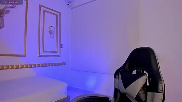 caro03x online show from 11-07-25, 02:16