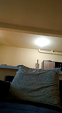 Snapshot of chris_sbh chatting on 02-16-25, 03:16 chris sbh online show from 02-16-25, 03:16