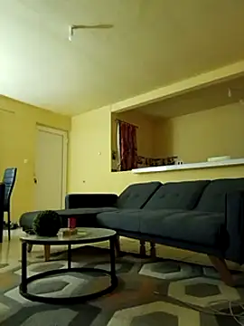 Snapshot of chris_sbh chatting on 02-18-25, 01:32 chris sbh online show from 02-18-25, 01:32