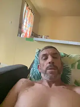 Snapshot of chris_sbh chatting on 02-01-25, 07:02 chris sbh online show from 02-01-25, 07:02