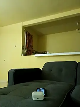 Snapshot of chris_sbh chatting on 02-11-25, 04:01 chris sbh online show from 02-11-25, 04:01