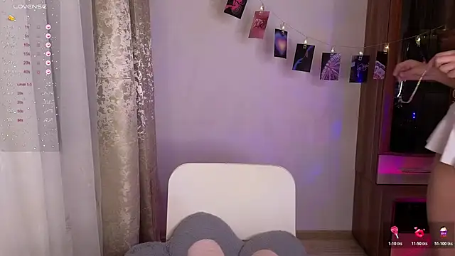 art phoenix online show from 10-21-25, 06:29