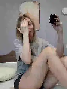 Snapshot of AvelinaLeoni chatting on 12-12-24, 06:57 AvelinaLeoni online show from 12-12-24, 06:57