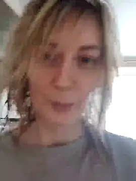 Snapshot of AvelinaLeoni chatting on 12-25-24, 05:48 AvelinaLeoni online show from 12-25-24, 05:48