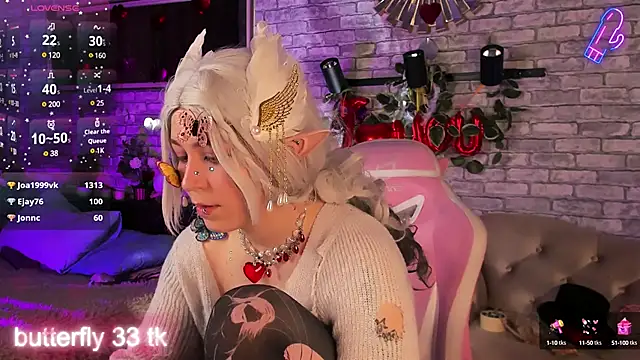 Alex Howell online show from 03-09-25, 03:11