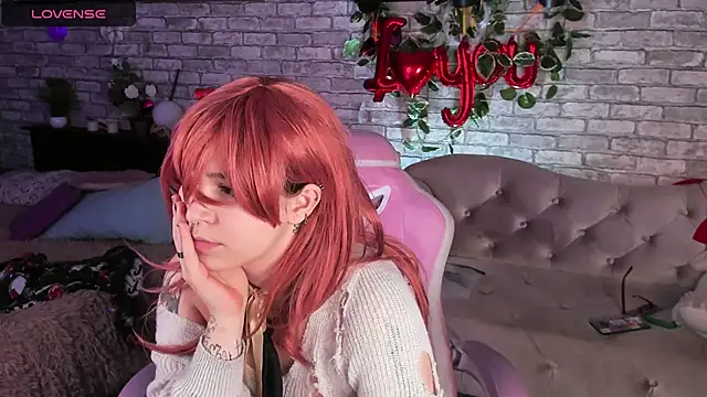 Alex Howell online show from 03-12-25, 04:19