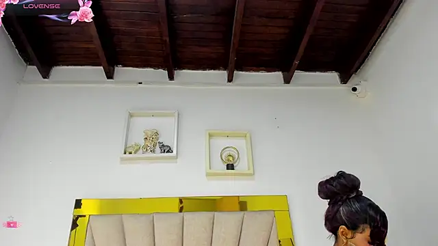 vahiolet fuentes online show from 03-19-26, 03:06