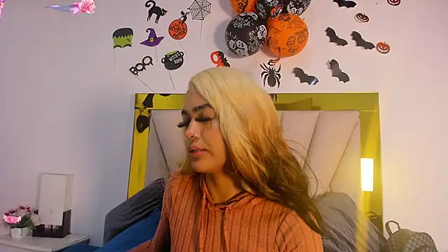 vahiolet fuentes online show from 11-01-25, 03:02