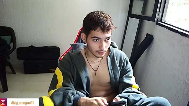 DiegoRogue  online show from 02-25-25, 05:19