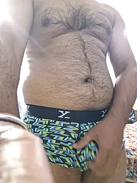 Snapshot of bewolf_17 chatting on 02-10-25, 05:58 bewolf 17 online show from 02-10-25, 05:58