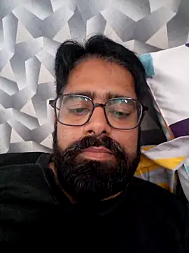 Snapshot of bewolf_17 chatting on 10-29-25, 05:50 bewolf 17 online show from 10-29-25, 05:50