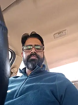 Snapshot of bewolf_17 chatting on 12-06-24, 06:42 bewolf 17 online show from 12-06-24, 06:42