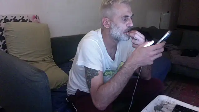 Snapshot of skossa777 chatting on 10-08-25, 05:24 skossa777 online show from 10-08-25, 05:24