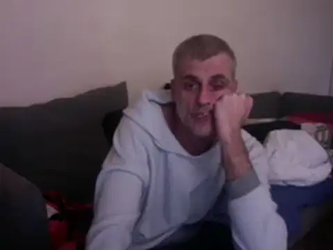 Snapshot of skossa777 chatting on 01-12-25, 12:23 skossa777 online show from 01-12-25, 12:23