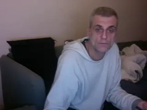 Snapshot of skossa777 chatting on 02-10-25, 08:31 skossa777 online show from 02-10-25, 08:31