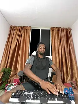 Malkon Big online show from 06-18-26, 11:54