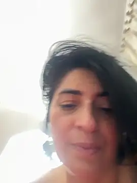 karenlennox1 online show from 10-02-25, 10:13