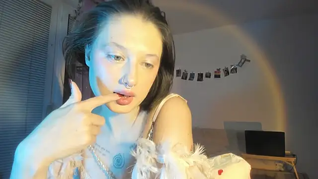 Jenny darling love online show from 12-14-25, 07:08