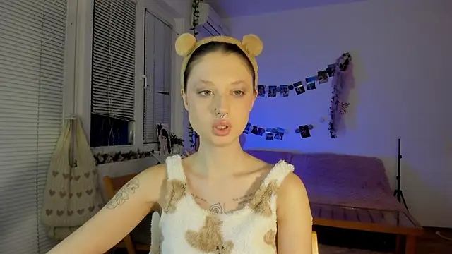 Jenny darling love online show from 01-08-25, 09:55