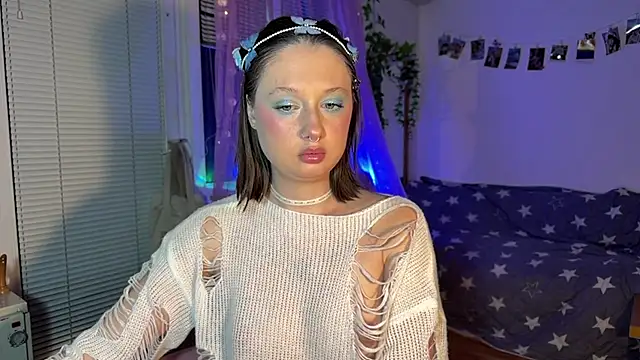Snapshot of Jenny_darling_love chatting on 04-30-26, 08:57 Jenny darling love online show from 04-30-26, 08:57