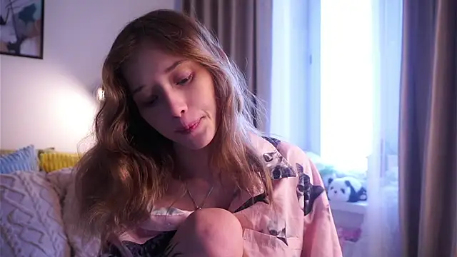 Snapshot of EdlinHargus chatting on 11-01-25, 05:47 EdlinHargus online show from 11-01-25, 05:47