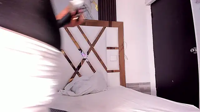 molly sweetee online show from 03-29-26, 01:40