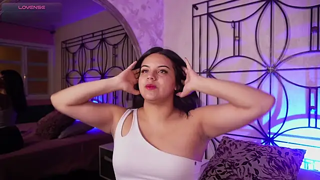 Snapshot of Sophia_wilsonn_ chatting on 01-07-26, 11:15 Sophia wilsonn online show from 01-07-26, 11:15