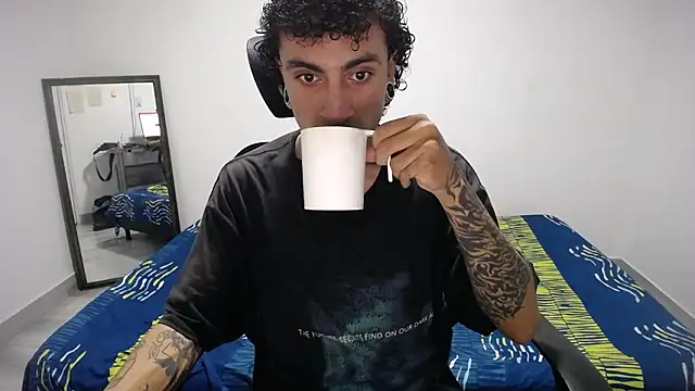 present the magic online show from 03-26-26, 05:39