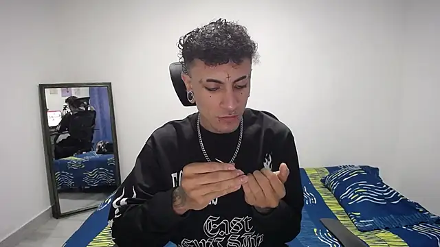 present the magic online show from 06-11-26, 04:26