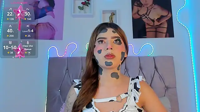 Snapshot of Ashley_piinkk_ chatting on 10-19-25, 10:40 Ashley piinkk  online show from 10-19-25, 10:40