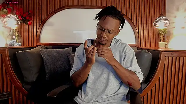 Snapshot of JamalMyst chatting on 11-26-25, 02:00 JamalMyst online show from 11-26-25, 02:00