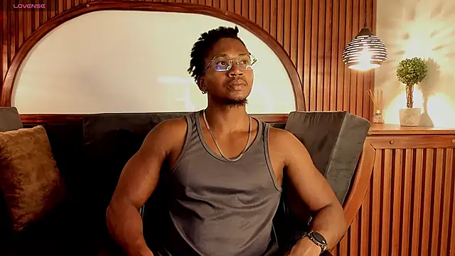 Snapshot of JamalMyst chatting on 11-18-25, 03:54 JamalMyst online show from 11-18-25, 03:54