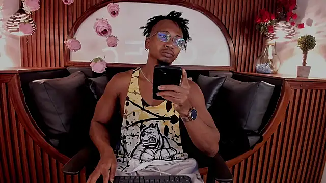 Snapshot of JamalMyst chatting on 02-13-26, 04:34 JamalMyst online show from 02-13-26, 04:34