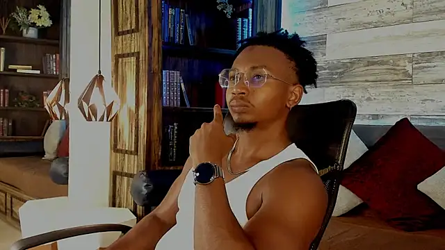 Snapshot of JamalMyst chatting on 11-08-25, 03:43 JamalMyst online show from 11-08-25, 03:43