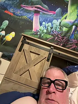 Mimmoromeo1973 online show from 04-18-26, 06:05