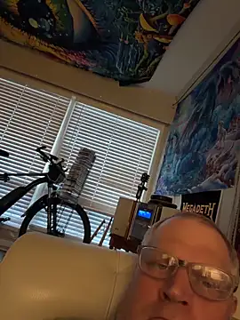 Snapshot of Mimmoromeo1973 chatting on 12-20-25, 12:02 Mimmoromeo1973 online show from 12-20-25, 12:02