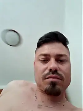 Snapshot of ionut_prince chatting on 05-08-26, 02:54 ionut prince online show from 05-08-26, 02:54