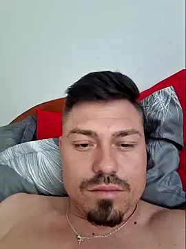 Snapshot of ionut_prince chatting on 05-06-26, 03:49 ionut prince online show from 05-06-26, 03:49